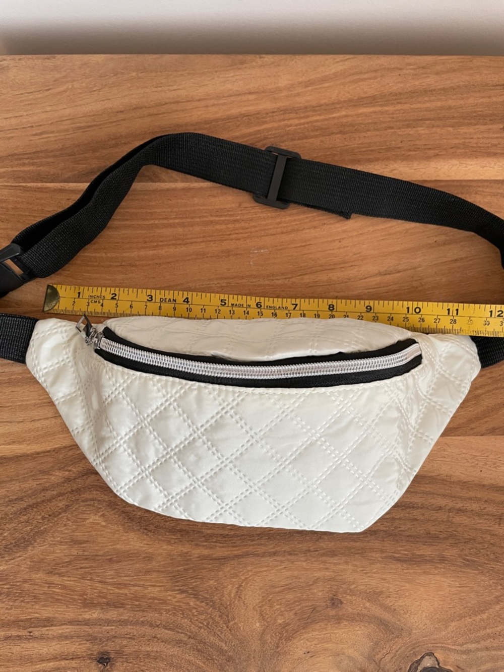Quilted White and Tan Belt Bagdad - Women's Waist Crossbody Duo - Picture 2 of 10